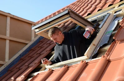 Pose de fenêtres de toit Velux à Hours